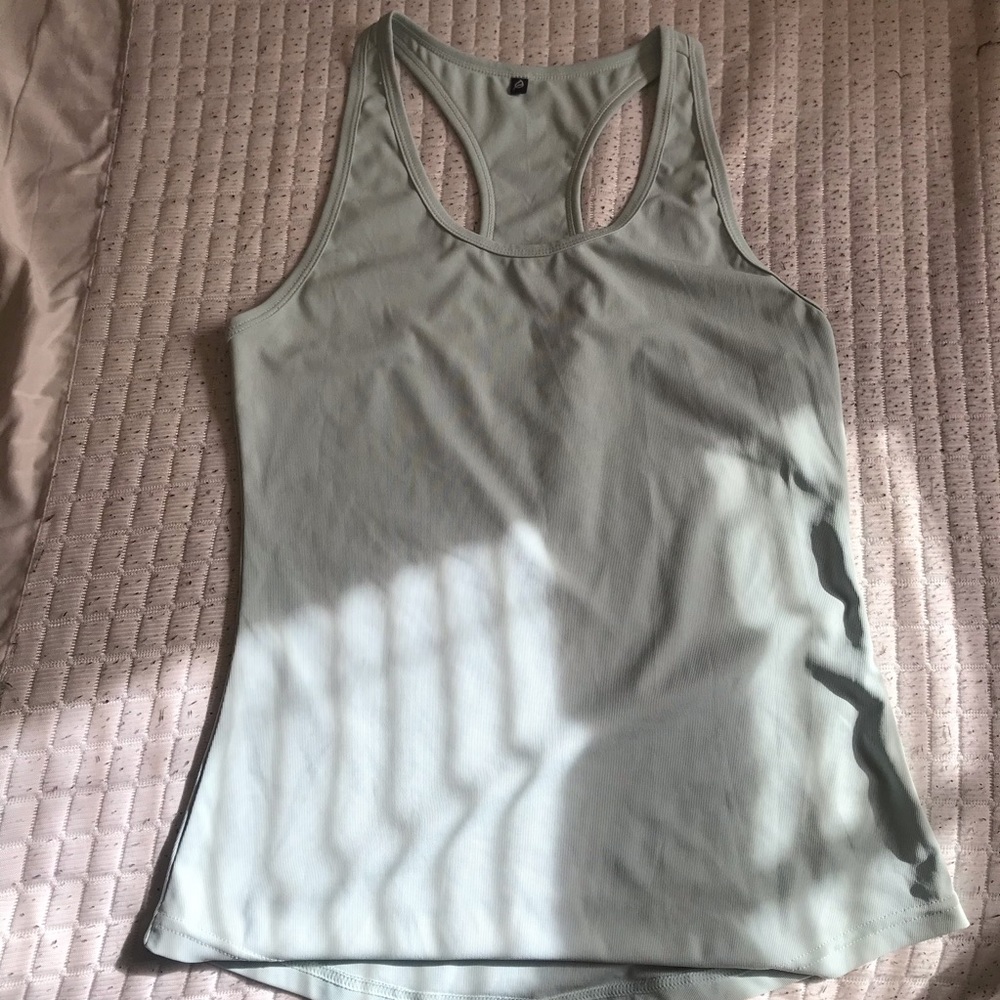 Athletic tank